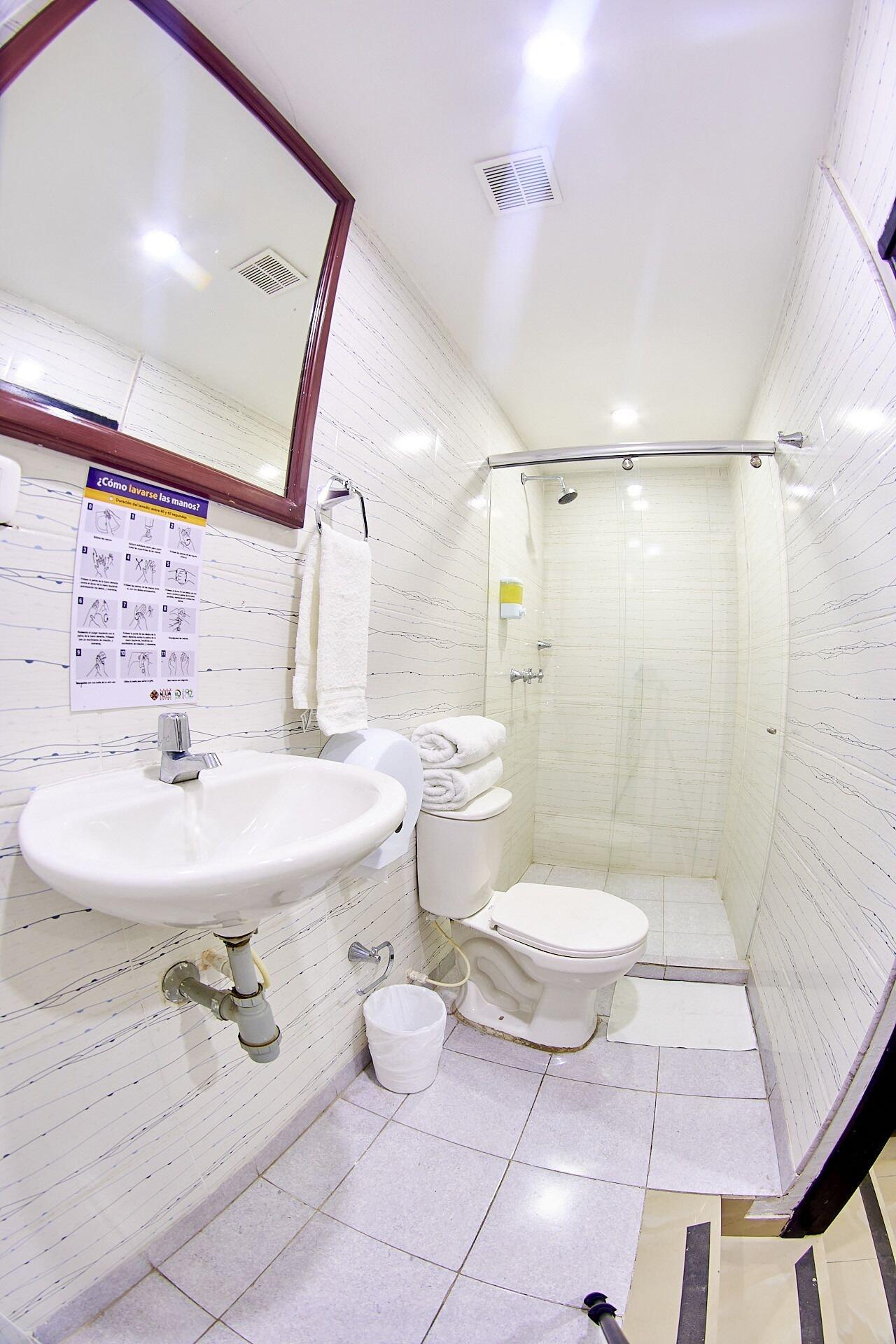 Equipamiento de Habitación Hotel Colonial Internacional