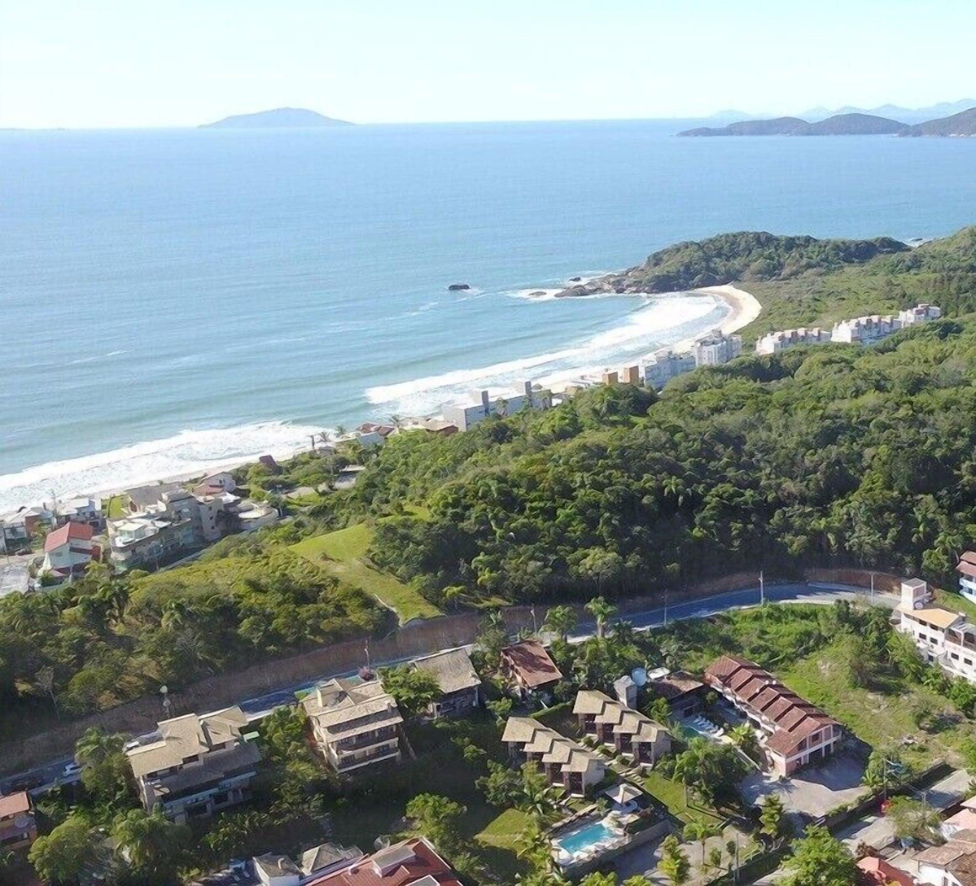 Vista Exterior Vila Artesania