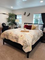 Alquiler Vacacional - Relaxing Apartment in charming Gold Bar- Queen bed, jetted bathtub,