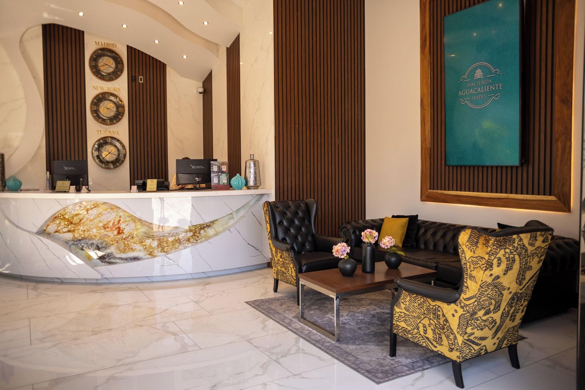 Vista Lobby Hotel Hacienda Aguacaliente