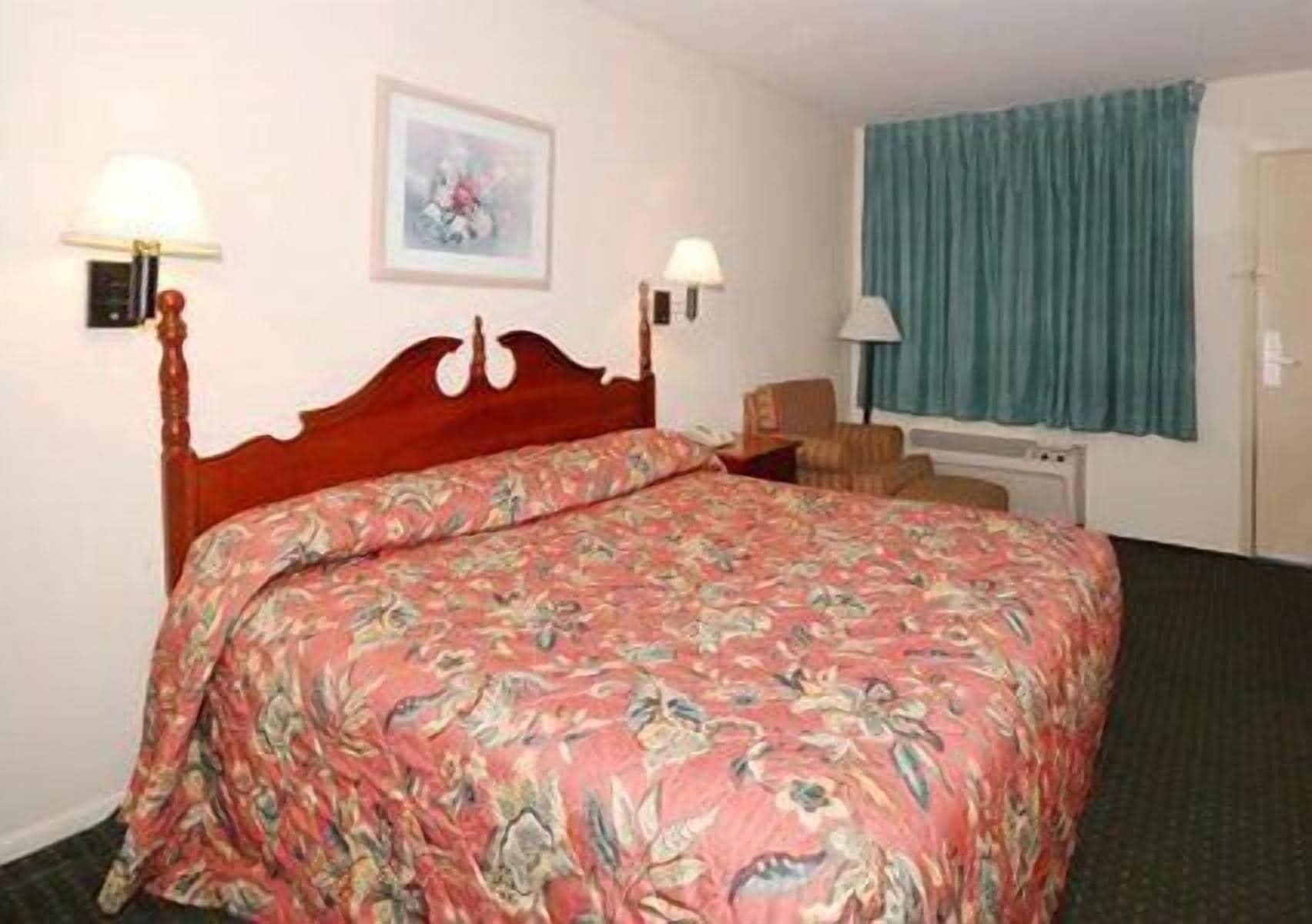 Comodidades del Alojamiento Econo Lodge Meridian