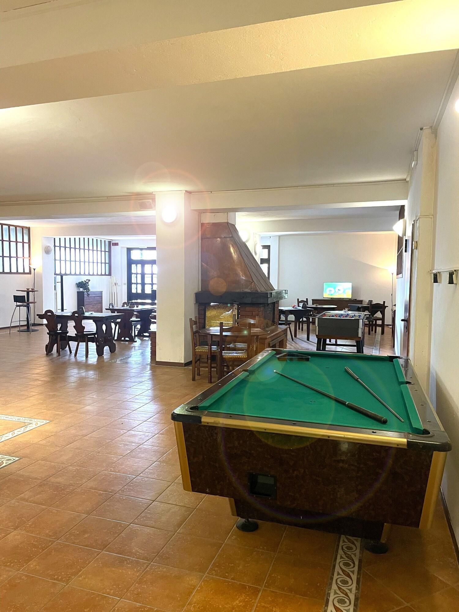 Bar/Salón HOTEL DU SOLEIL