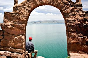 Actividad - LT-Tour Islas Flotantes Uros y Taquile con Almuerzo