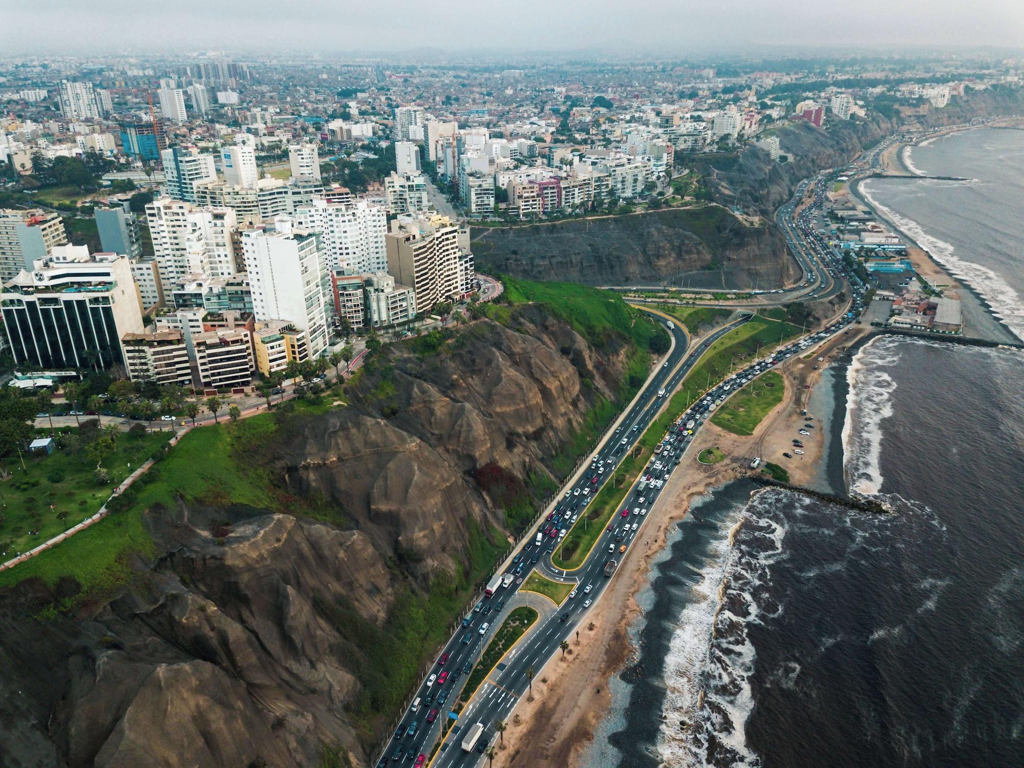 Vista Exterior Nhow Lima