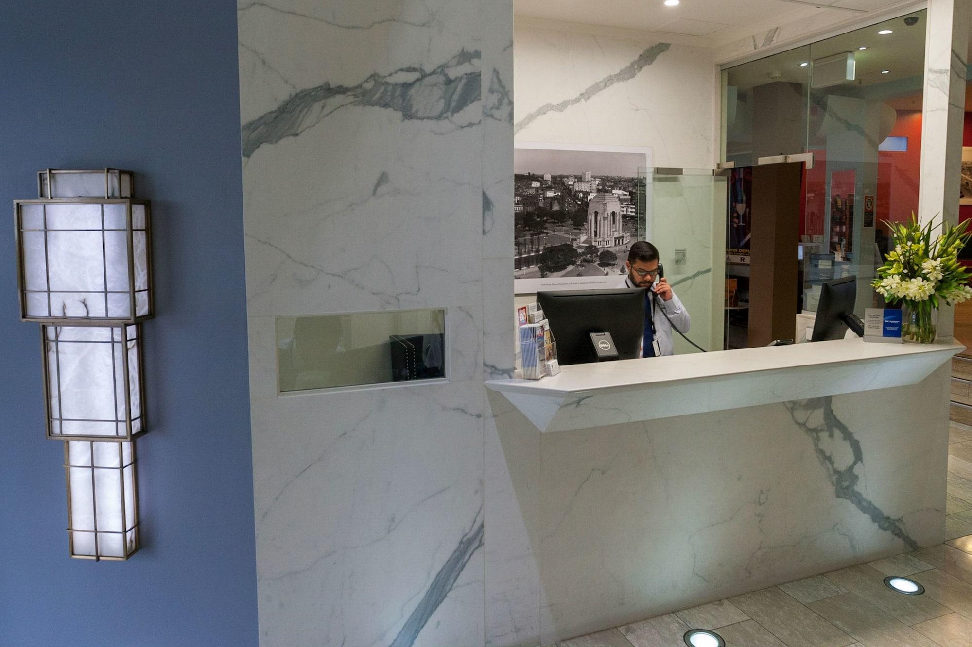 Vista Lobby Best Western Plus Hotel Stellar
