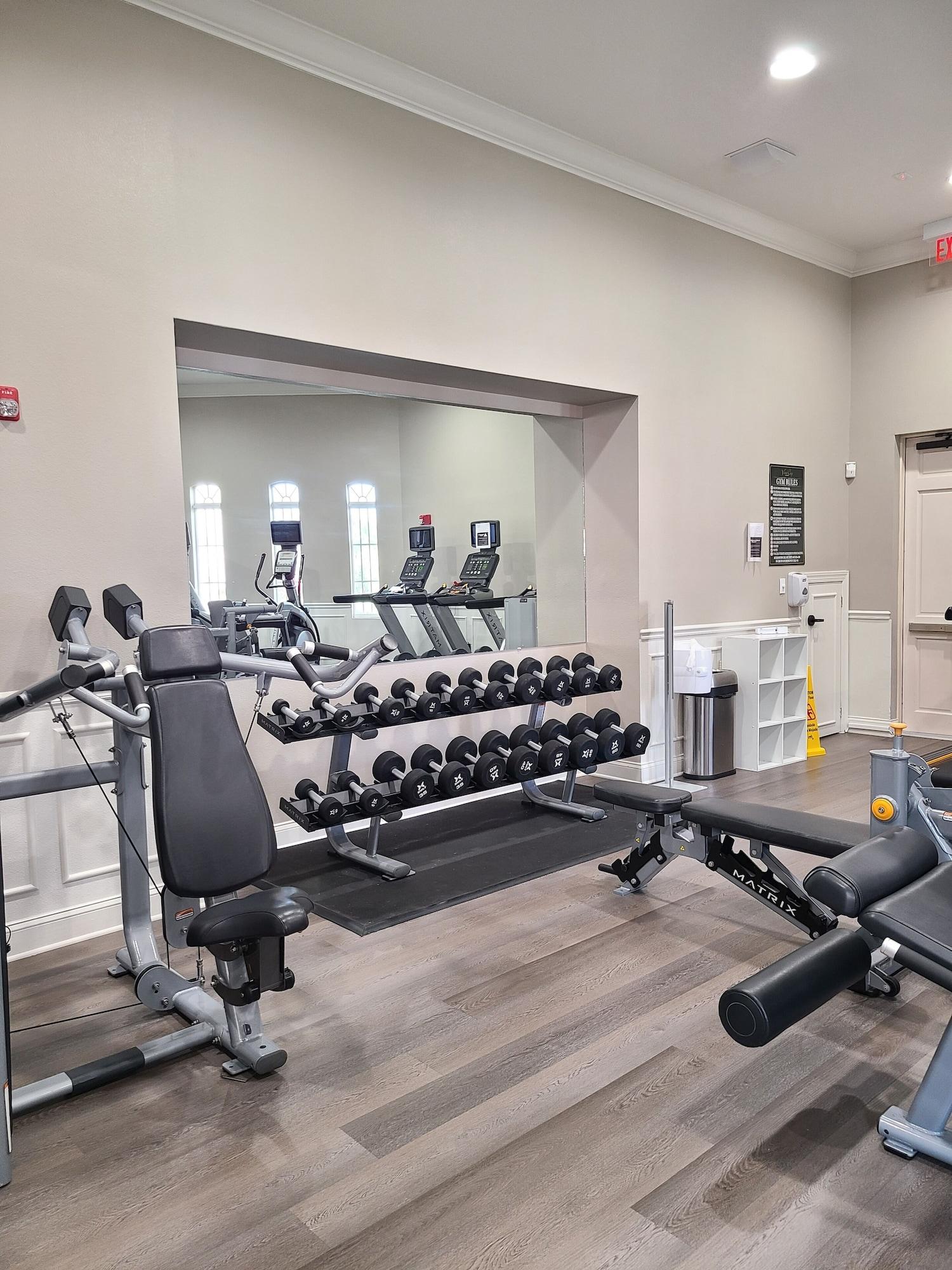 Gimnasio Vista Cay by Orlando Resort Rentals on Universal Boulevard