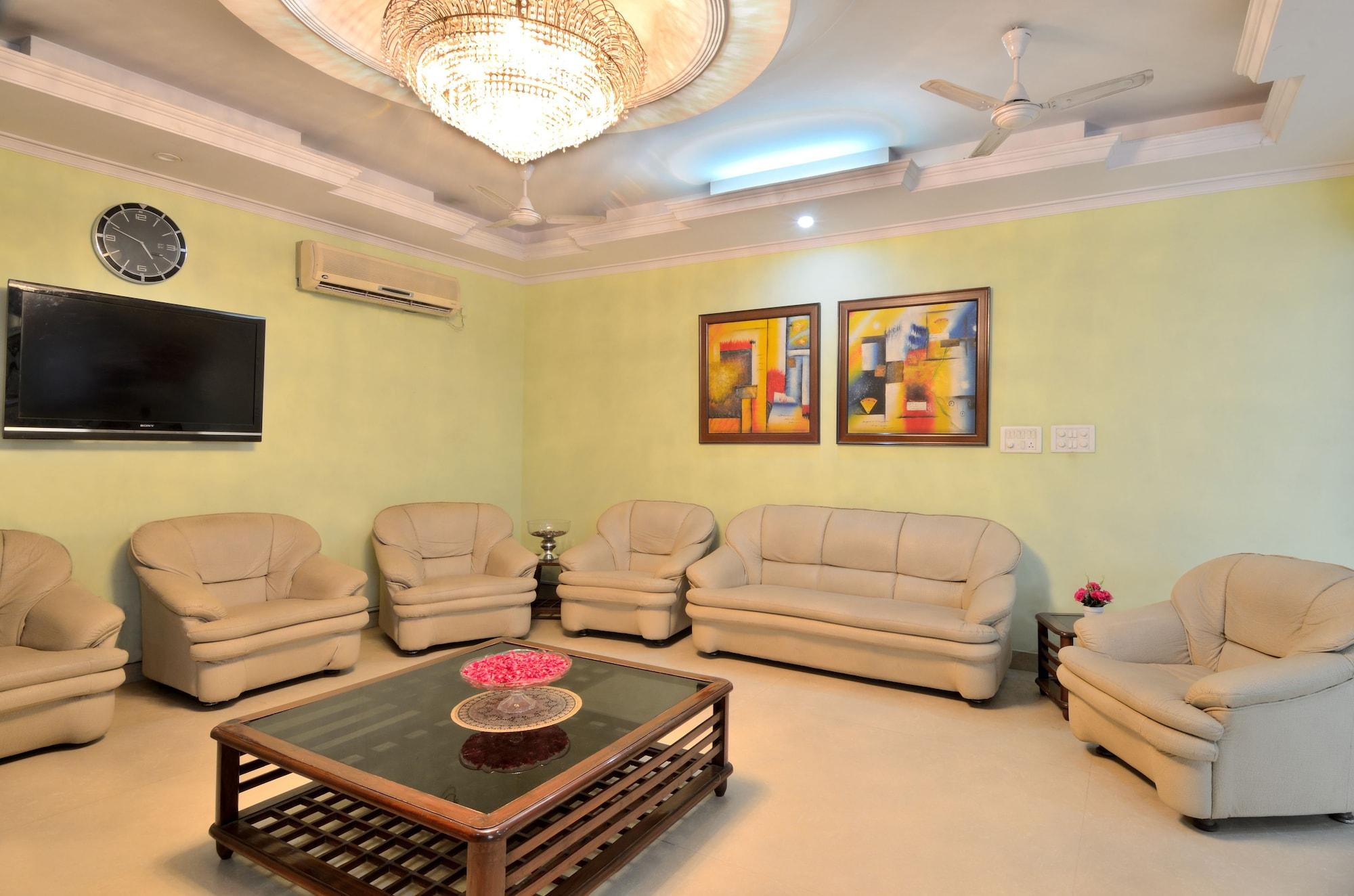 Vista Lobby Pablas International