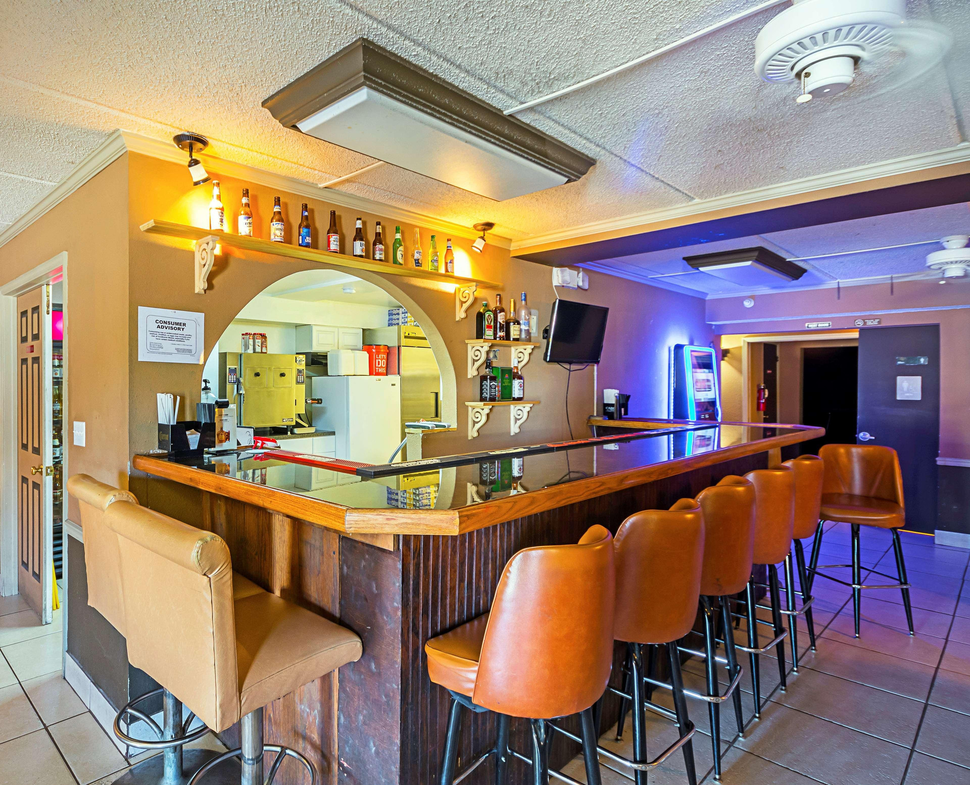 Bar/Salón Americas Best Value Inn & Suites Melbourne
