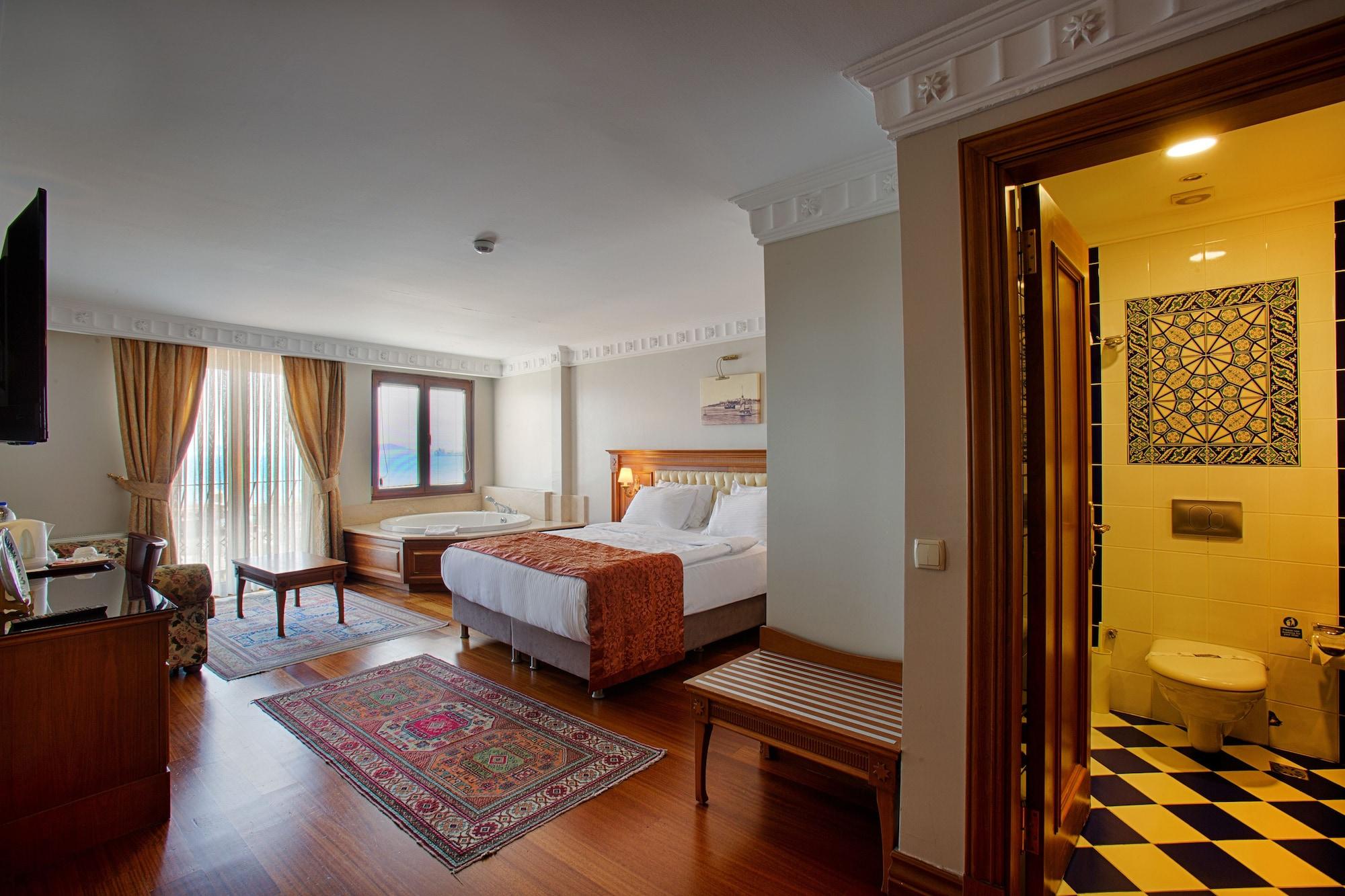 Playa Sumengen Hotel