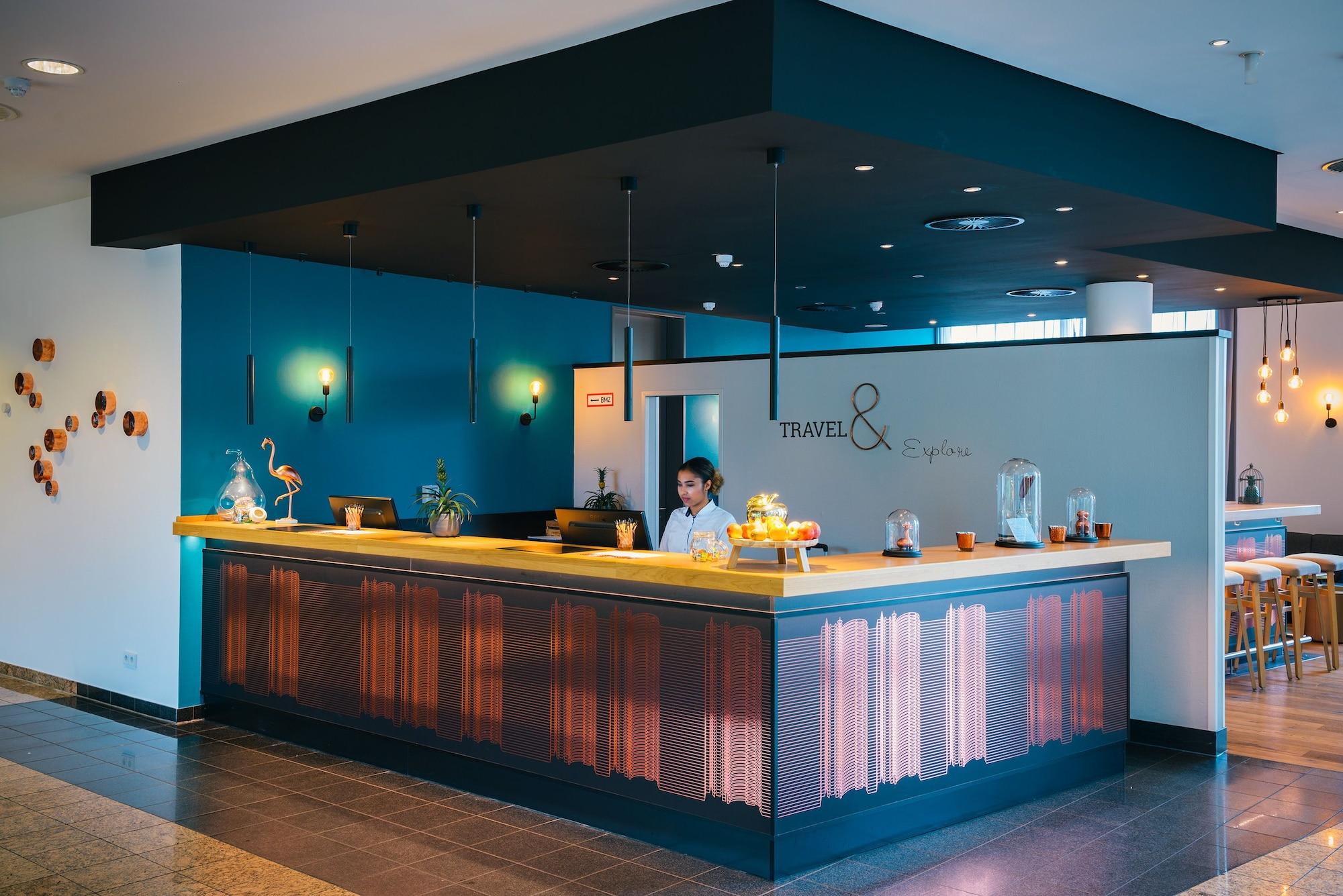 Vista Lobby Vienna House Easy by Wyndham Wuppertal