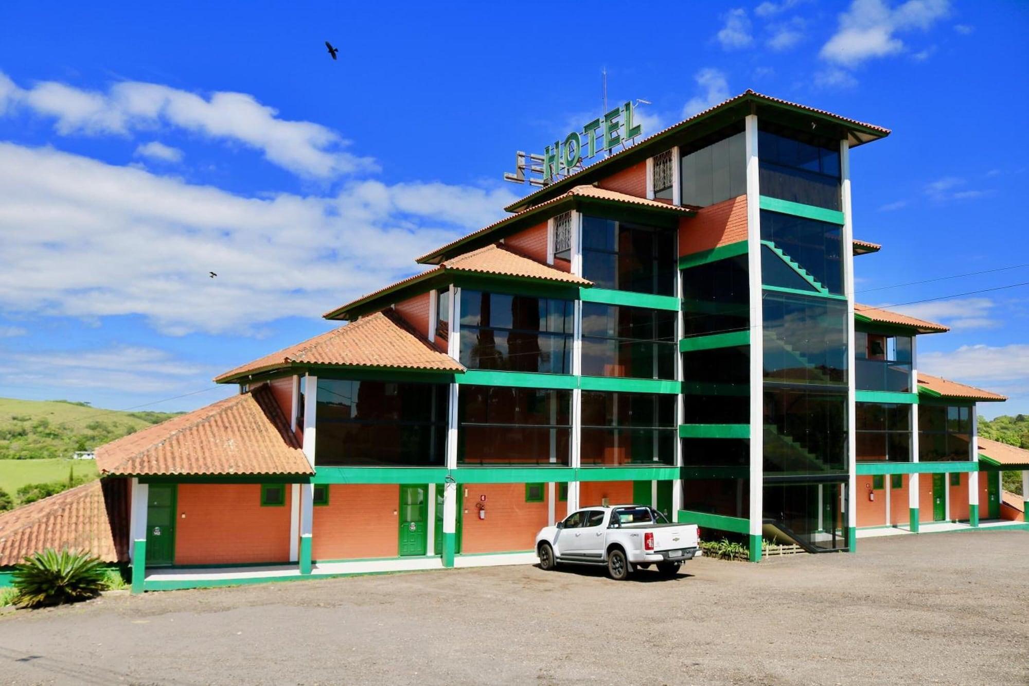 Vista Exterior Hotel Parque das Tuias