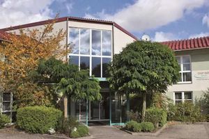 Alojamiento - Highway Hotel Dasing – Augsburg