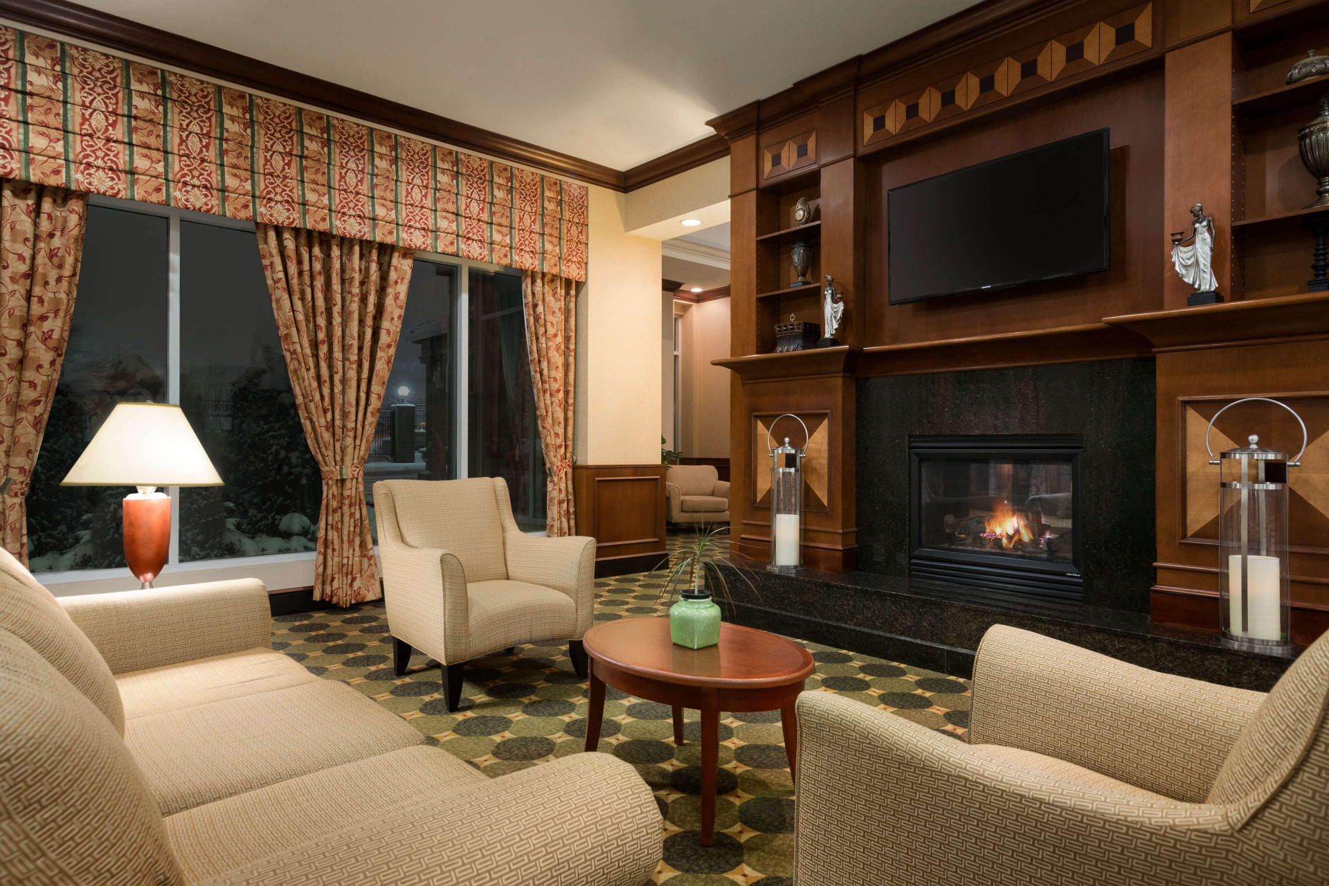 Vista Lobby Hilton Garden Inn Toronto-Vaughan