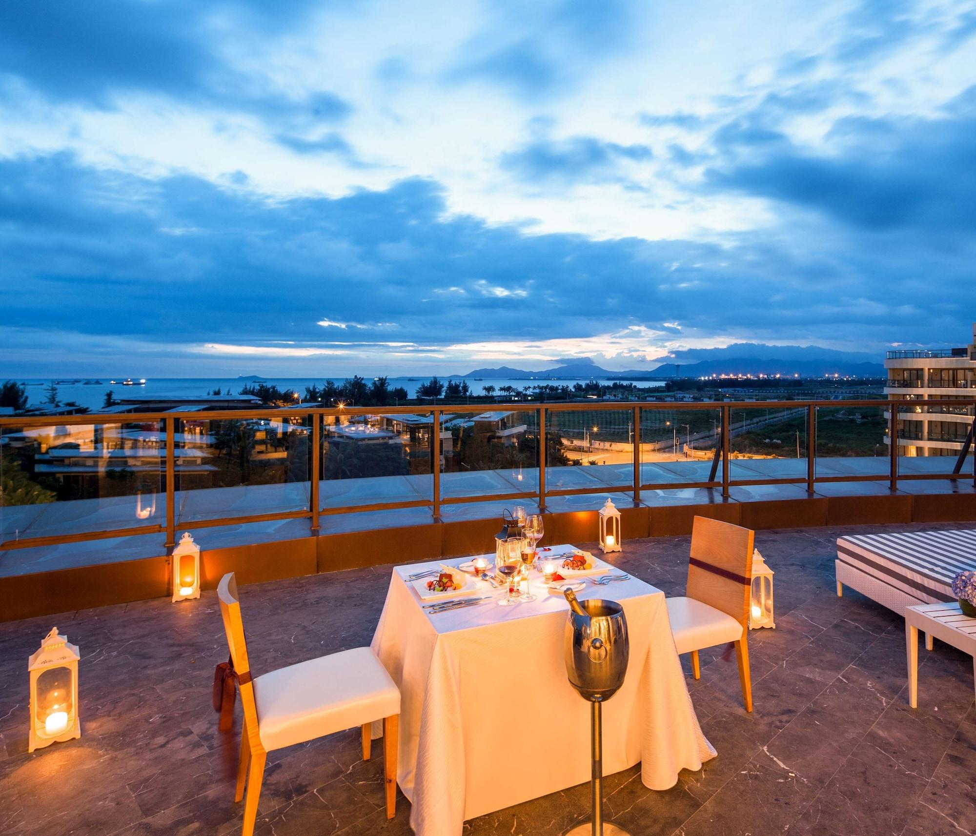 Restaurant Thousand Cranes Sanya Yazhou Bay Int'l Exchange Centre