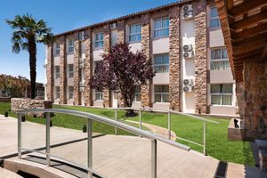 Alojamiento - Intersur Hotel La Cumbre