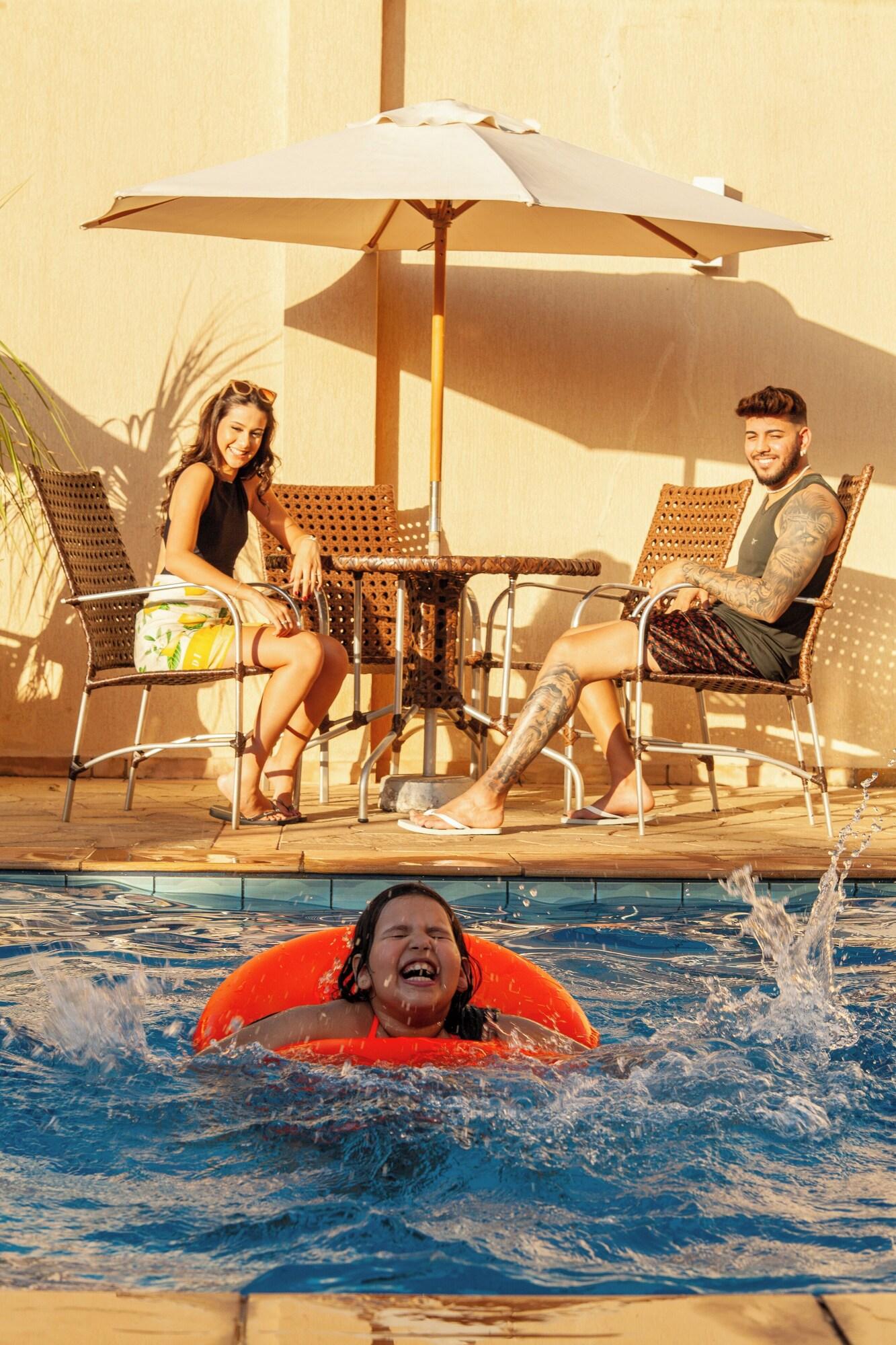 Vista Piscina FIRENZE HOTEL