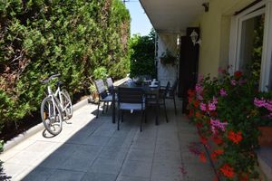 Alquiler Vacacional - Colmar petit jardin de la semm 6 to 10 persons, closed private parking, Air cond.