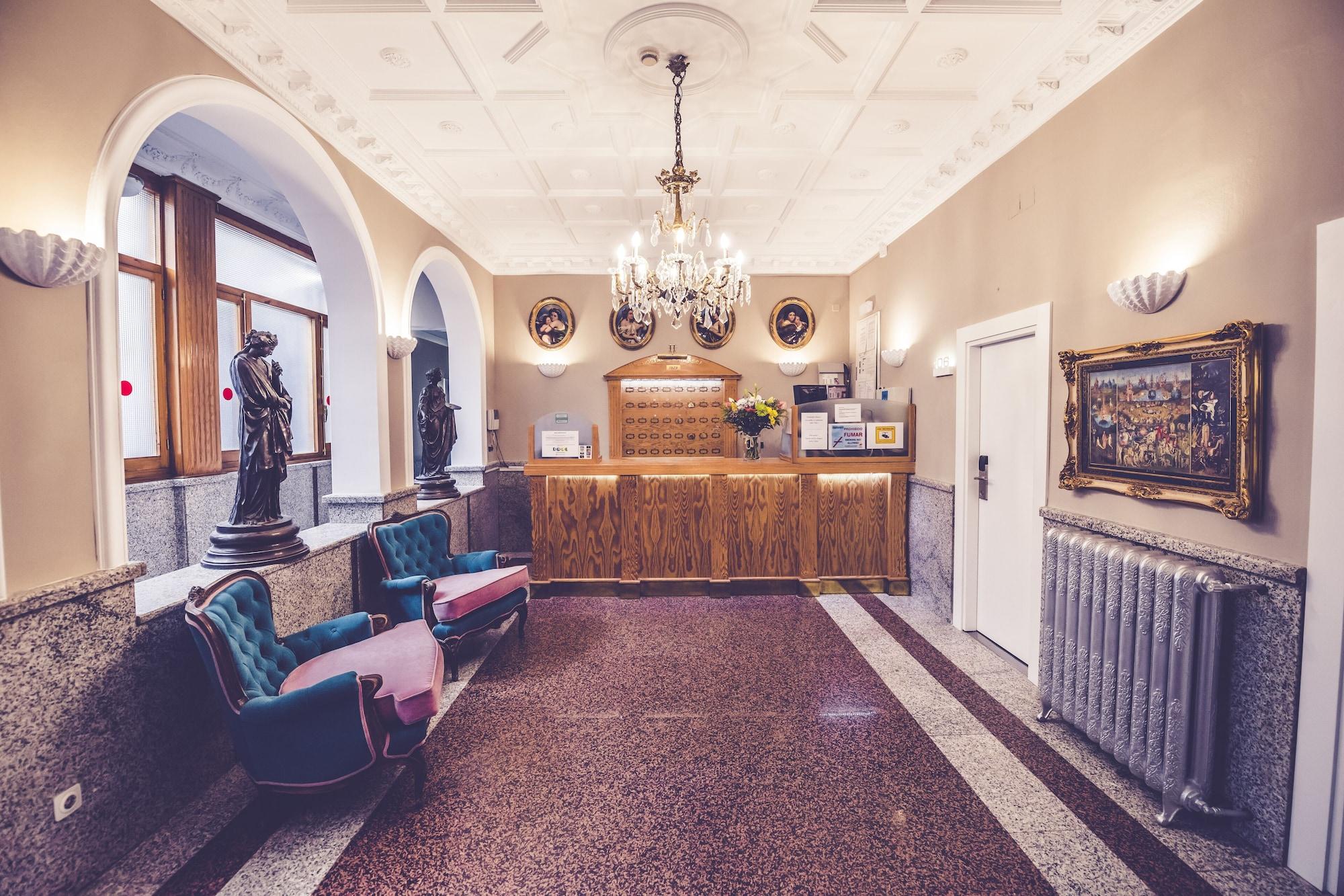 Varios Hostal Marlasca