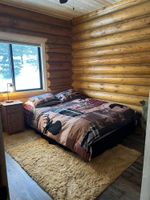 Alquiler Vacacional - Beautiful log cabin located 2 minutes from Osprey Lake
