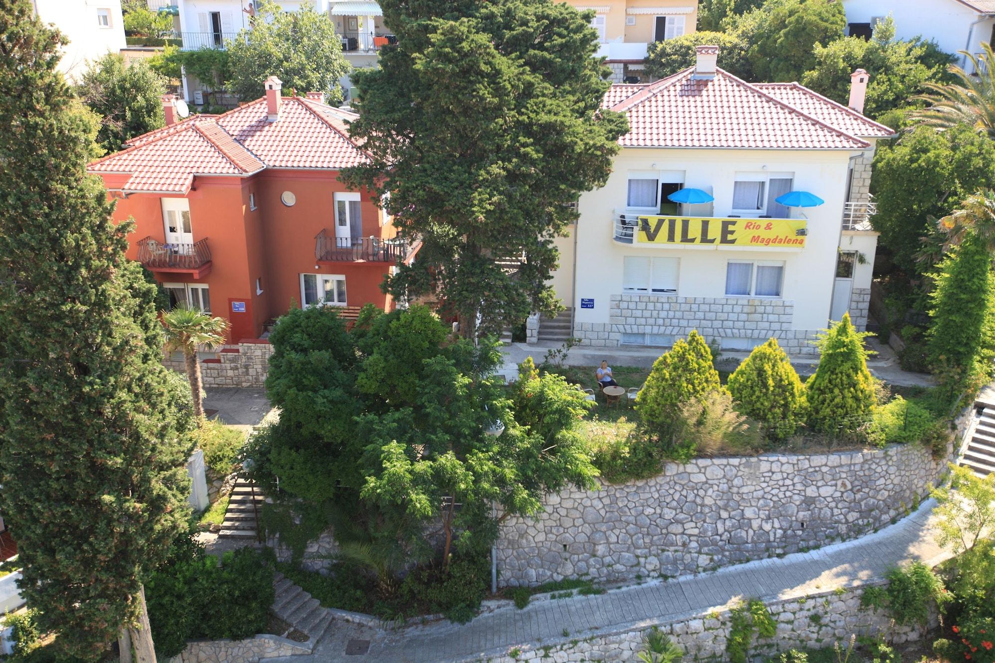 Vista Exterior Integral Hotel Arbia - Villa Rio