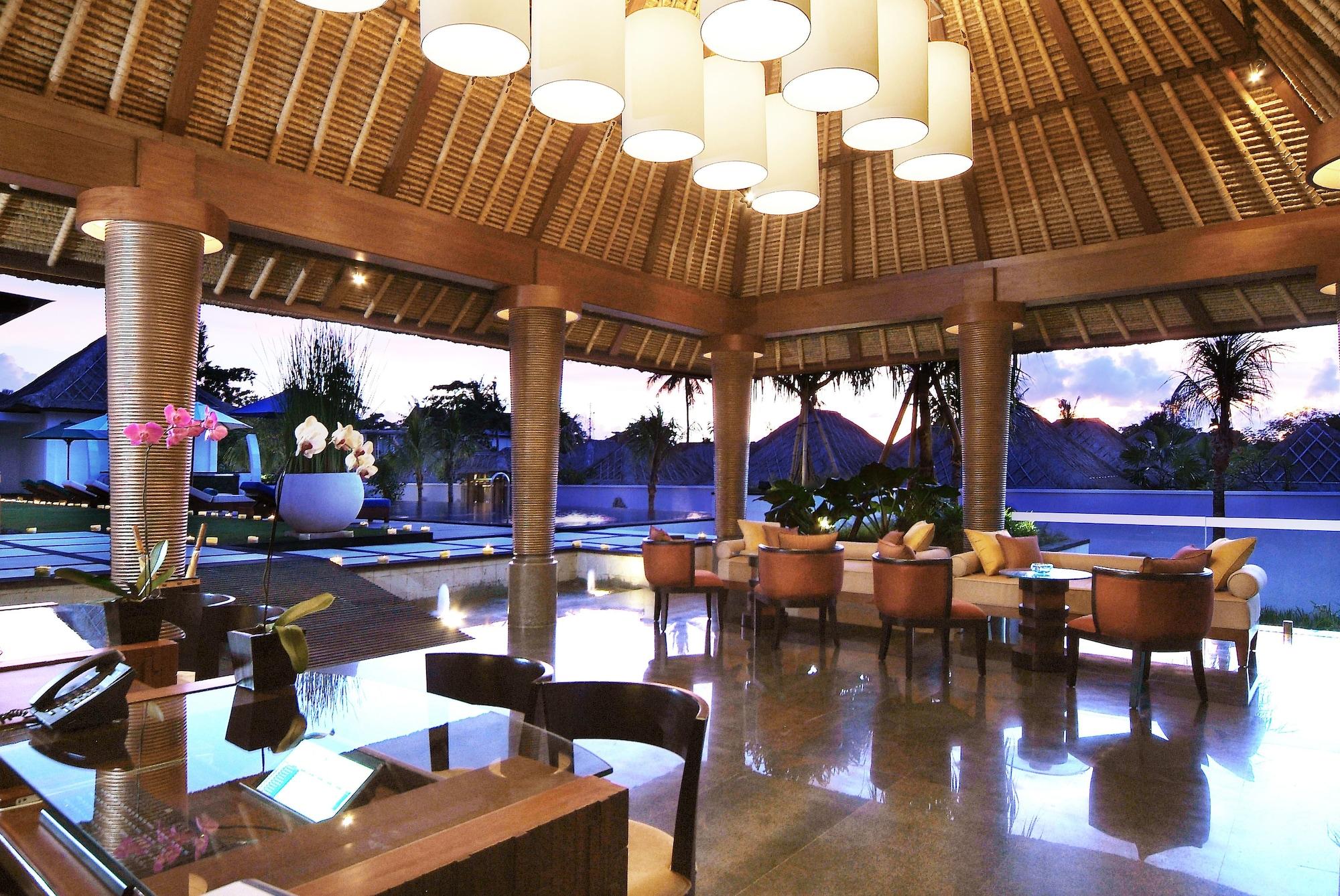 Vista Lobby Villa Mahapala