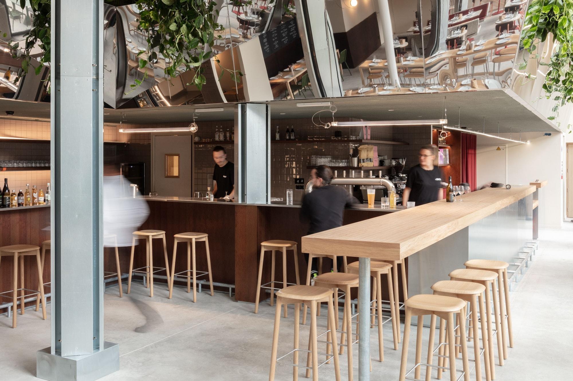 Bar/Salón Pilo Lyon - Hostel