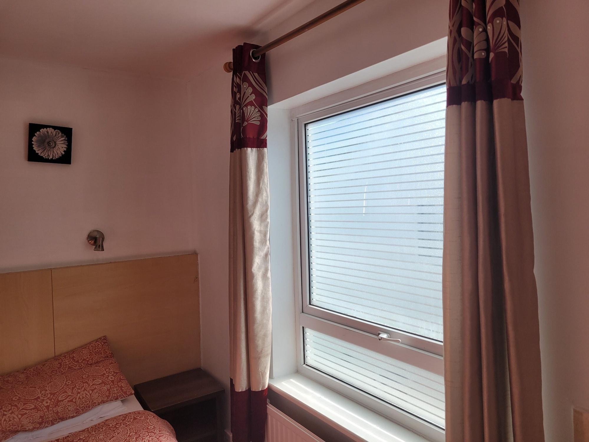 Set de Habitación The Gatwick White House Hotel
