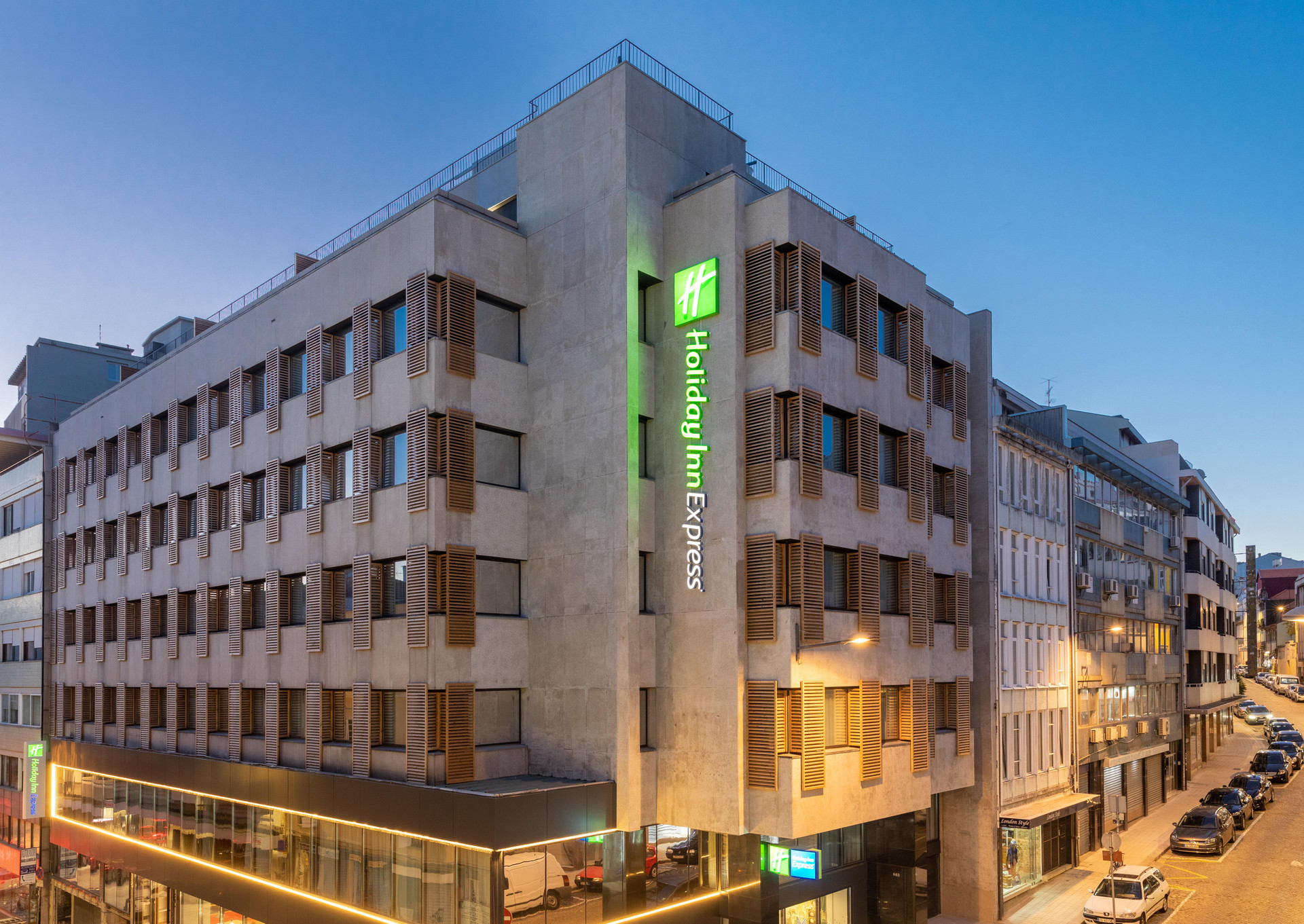 Vista Exterior Holiday Inn Express Porto City Center by IHG