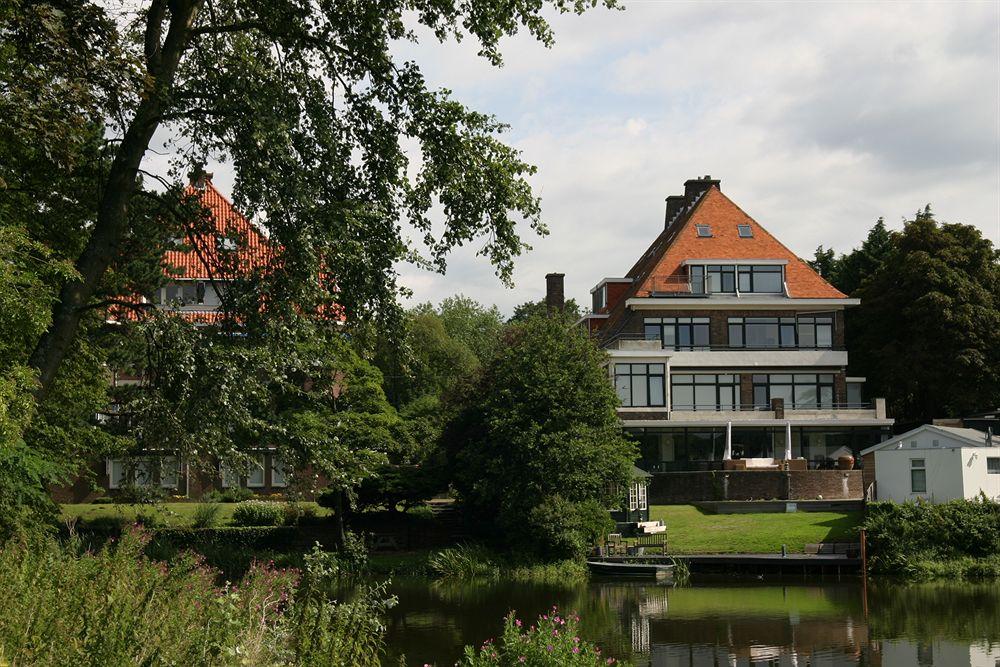 Varios Hostel Lakeside