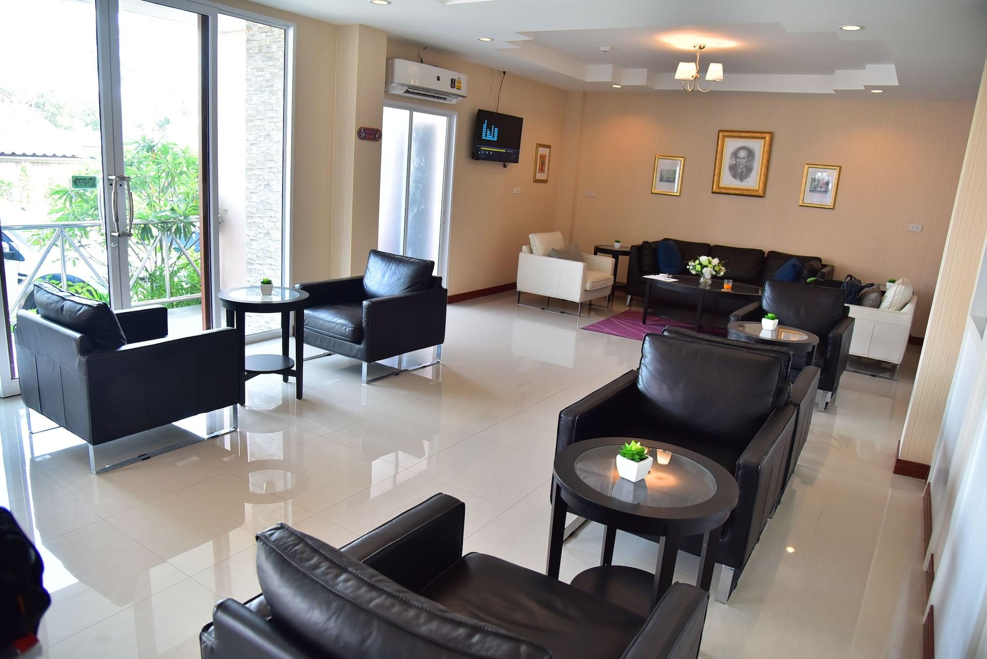 Vista Lobby Book Place