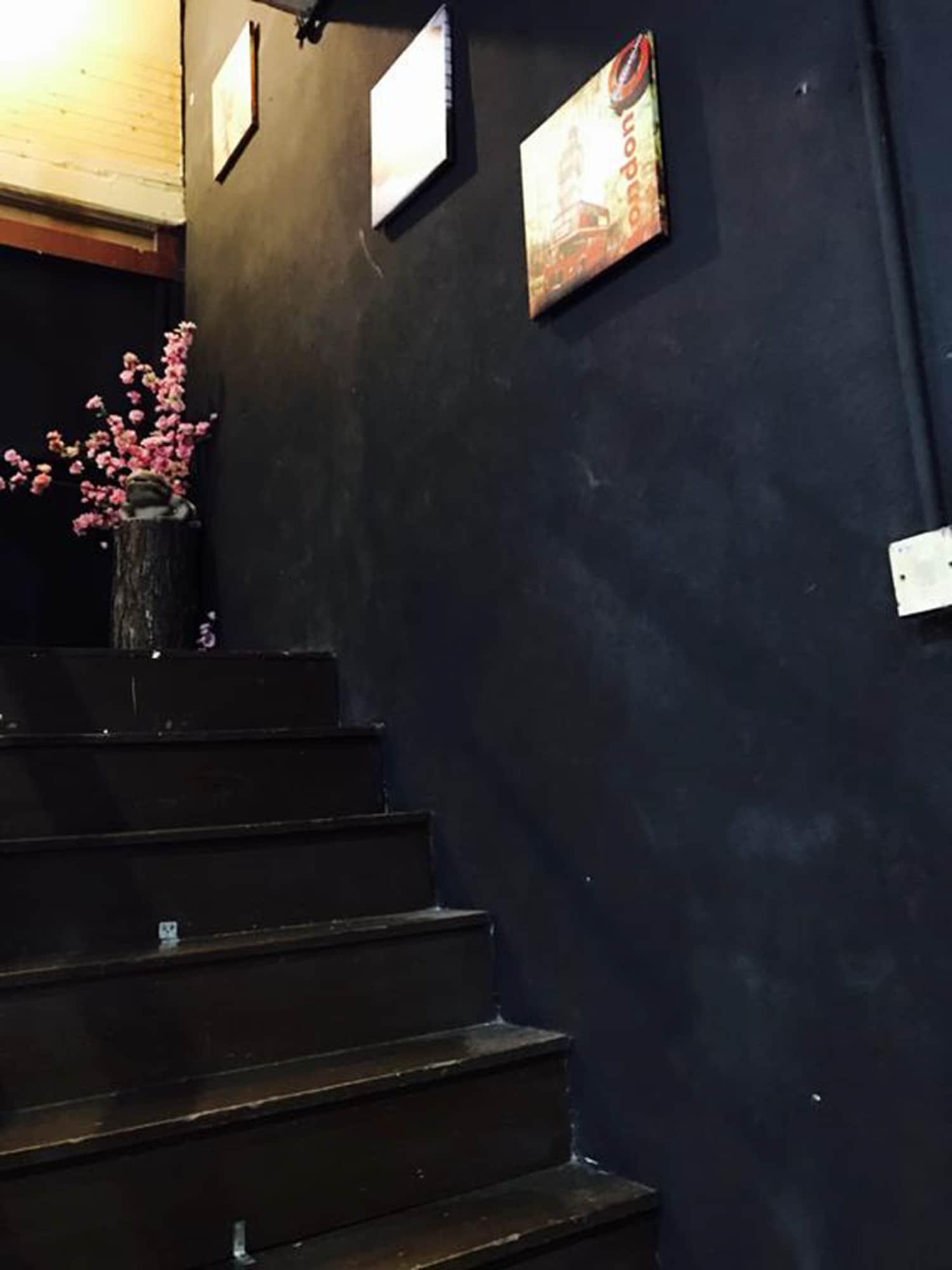 Varios Cookoobird Home - Hostel