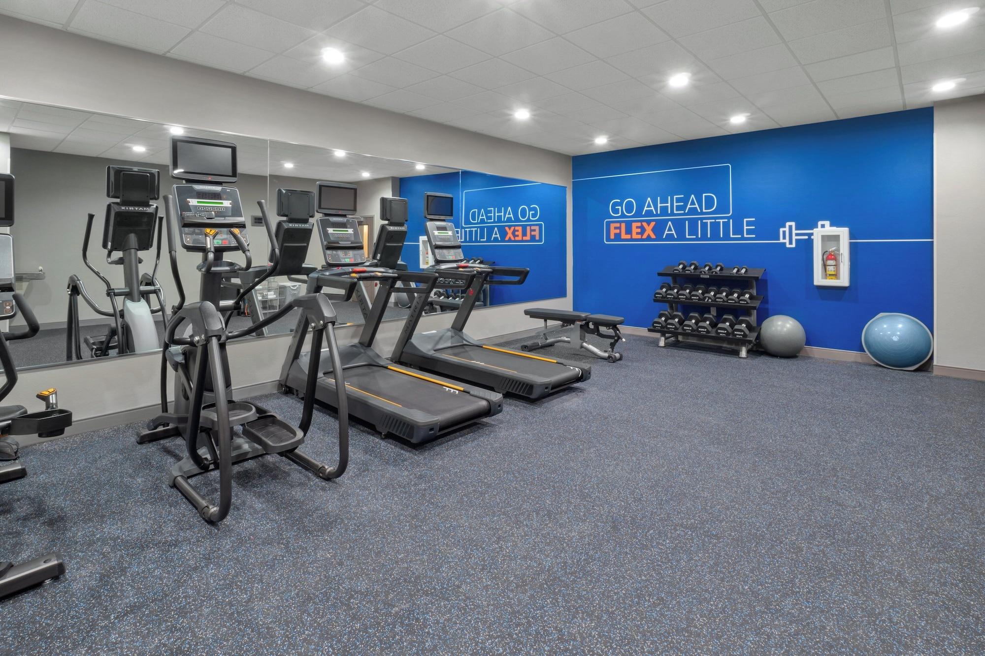Gimnasio Holiday Inn Express Hattiesburg West Univ Area by IHG