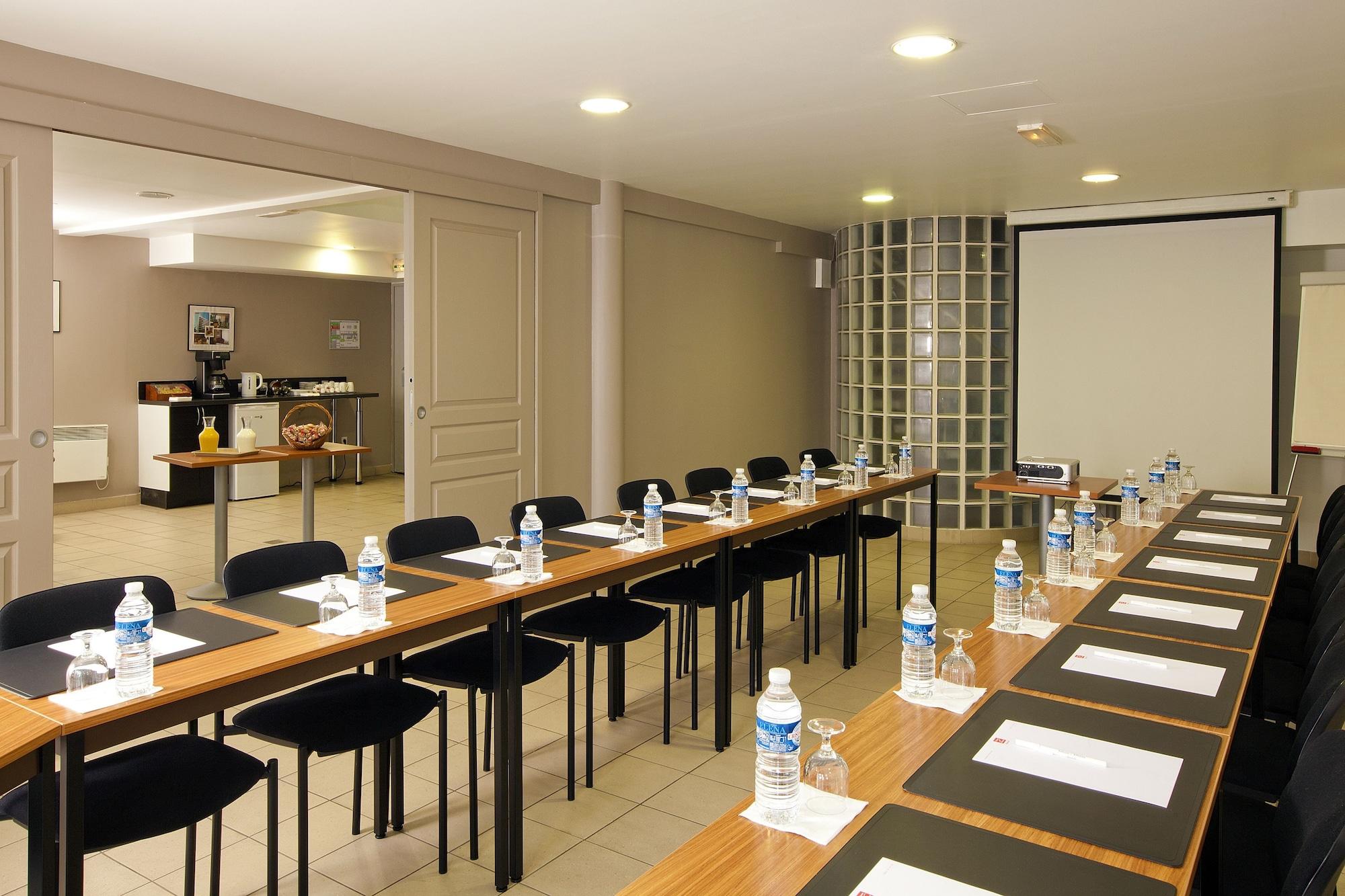 Sala de Reuniones Séjours & Affaires Paris Ivry