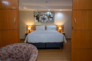 Alojamiento - Hotel Golden Park Curitiba by Nacional Inn