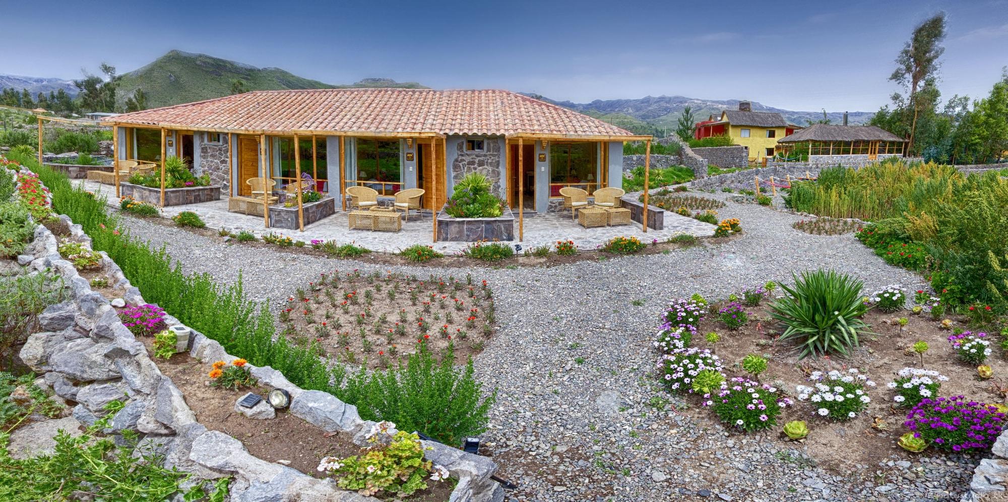 Vista Exterior Killawasi Lodge