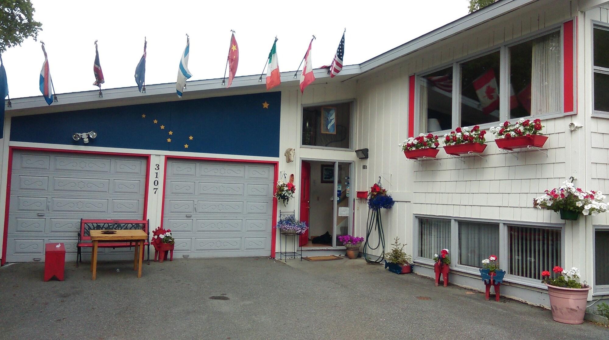 Varios Alaska European Bed & Breakfast
