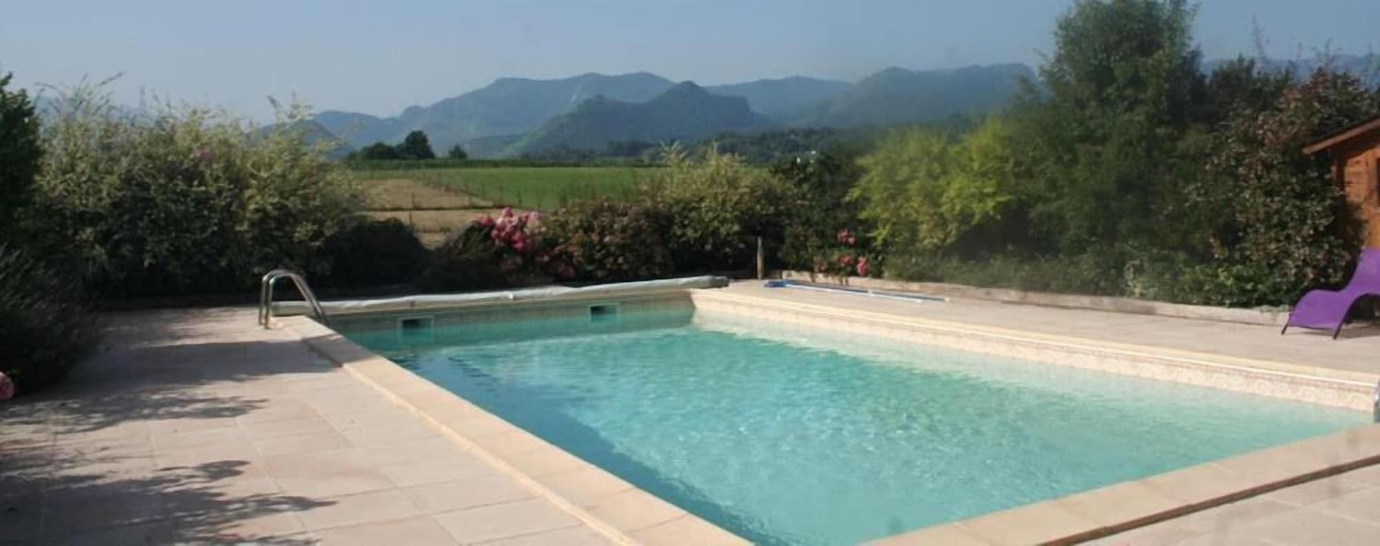 Vista Piscina Chambres d'hôtes Anousta