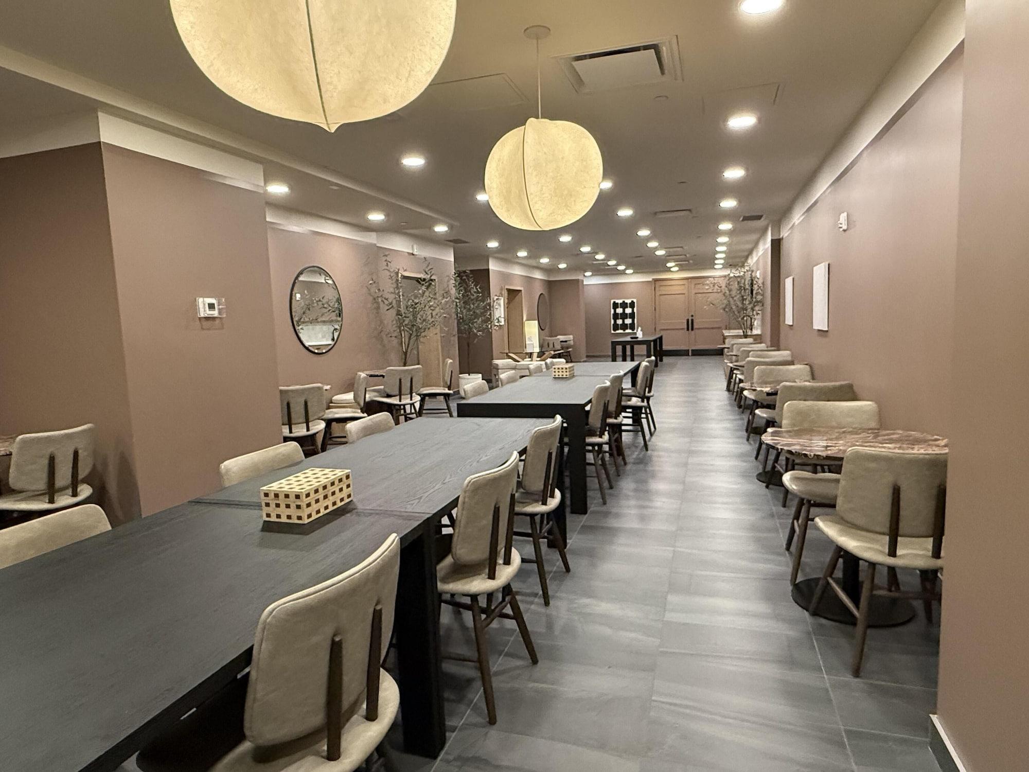 Restaurant Arlo, BW Signature Collection