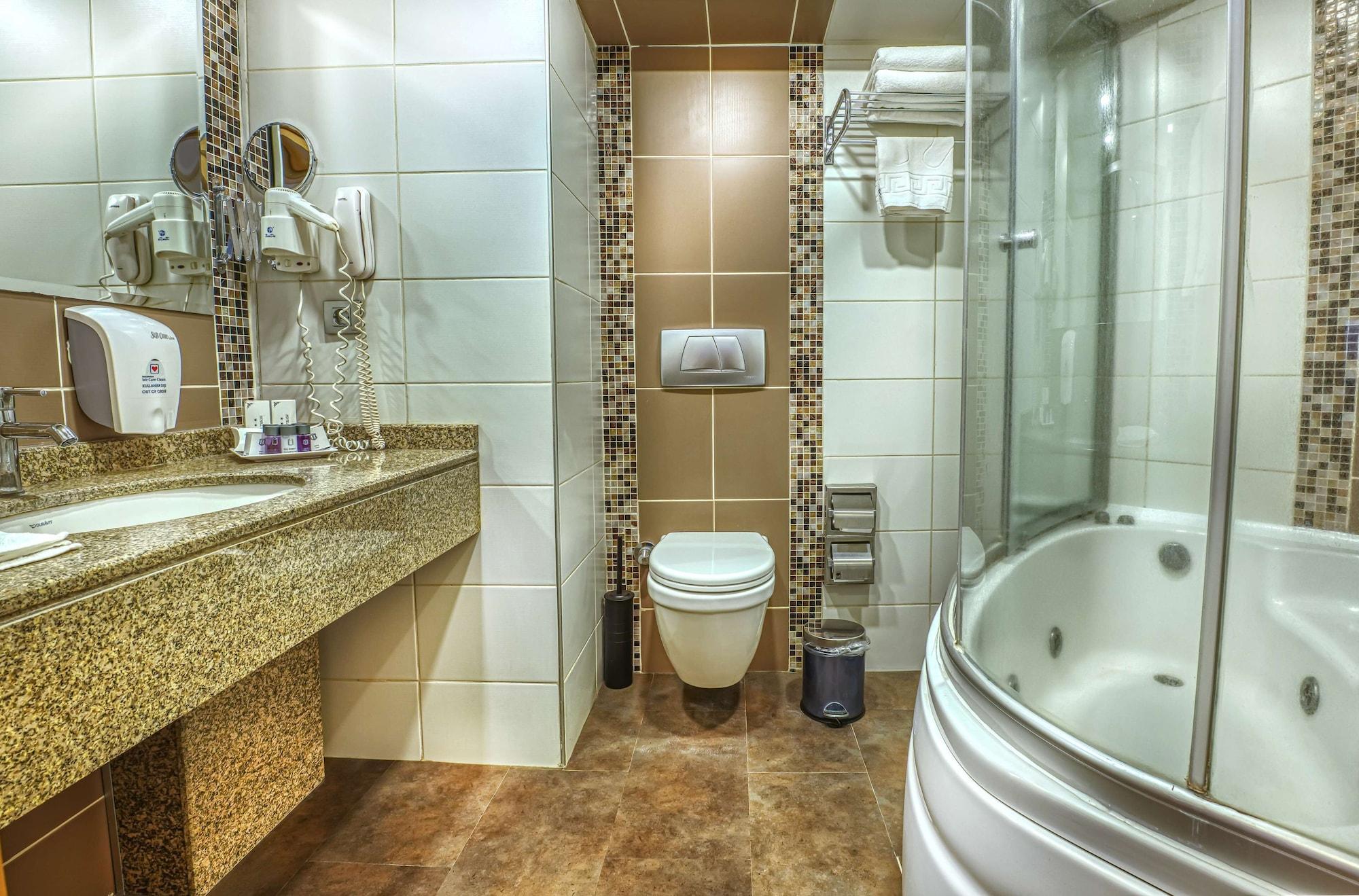 Equipamiento de Habitación Best Western Plus Hotel Konak