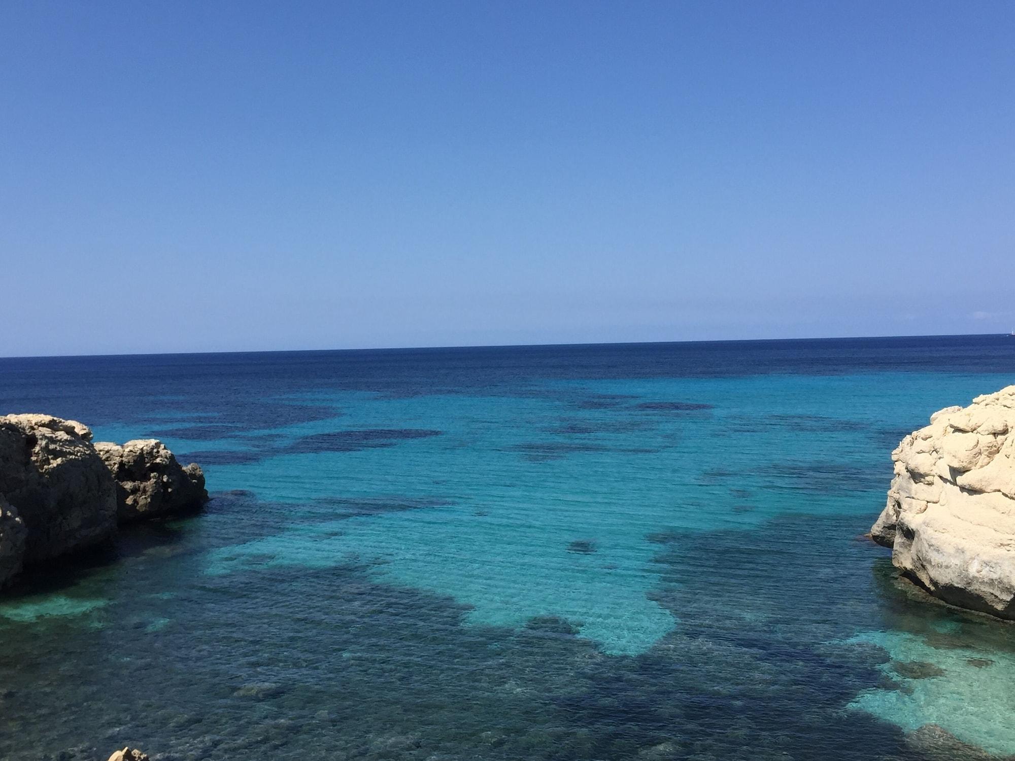 Playa Hostel Menorca - Albergue Juvenil