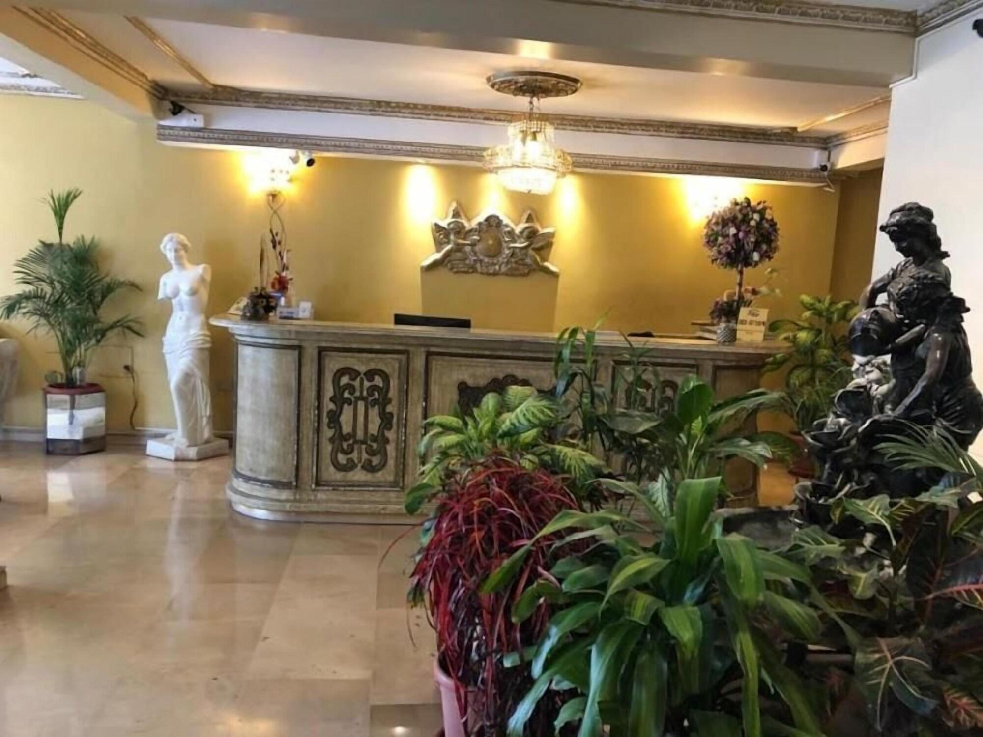 Vista Lobby Colony Inn Hotel