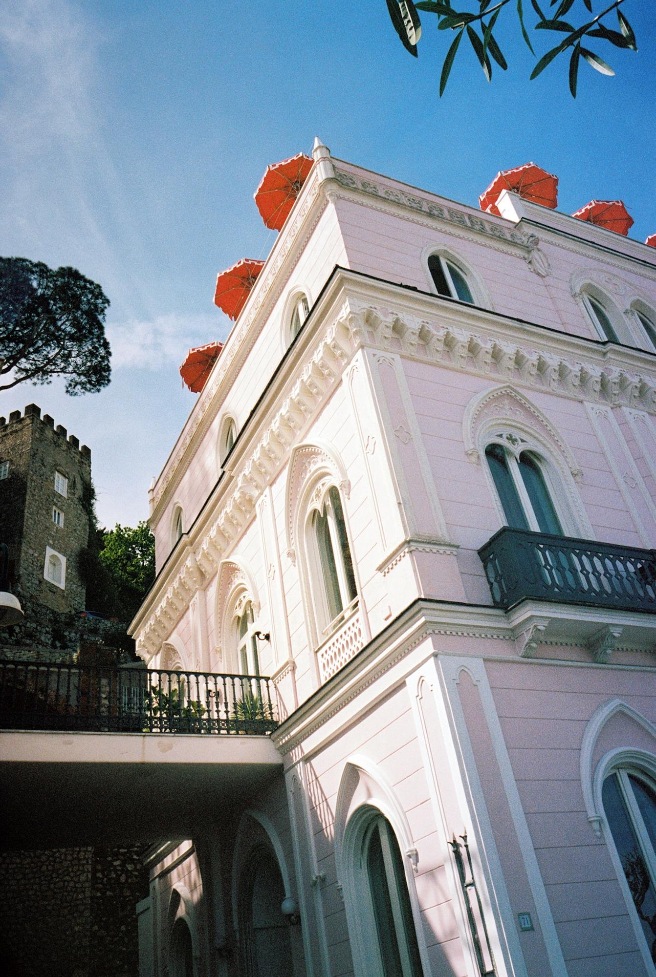 Vista Exterior Il Capri Hotel