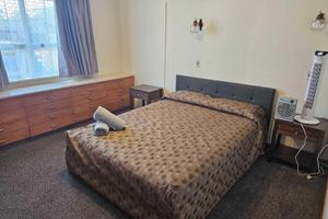 Alojamiento - White Horse Inn Restaurant & Motel