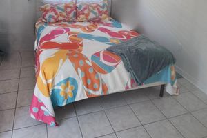 Alquiler Vacacional - Flip Flop Cozy 2-bedroom apartment in enjoyable Fort Myers Beach with WiFi, AC.