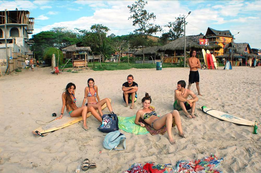 Playa Hostal Moai