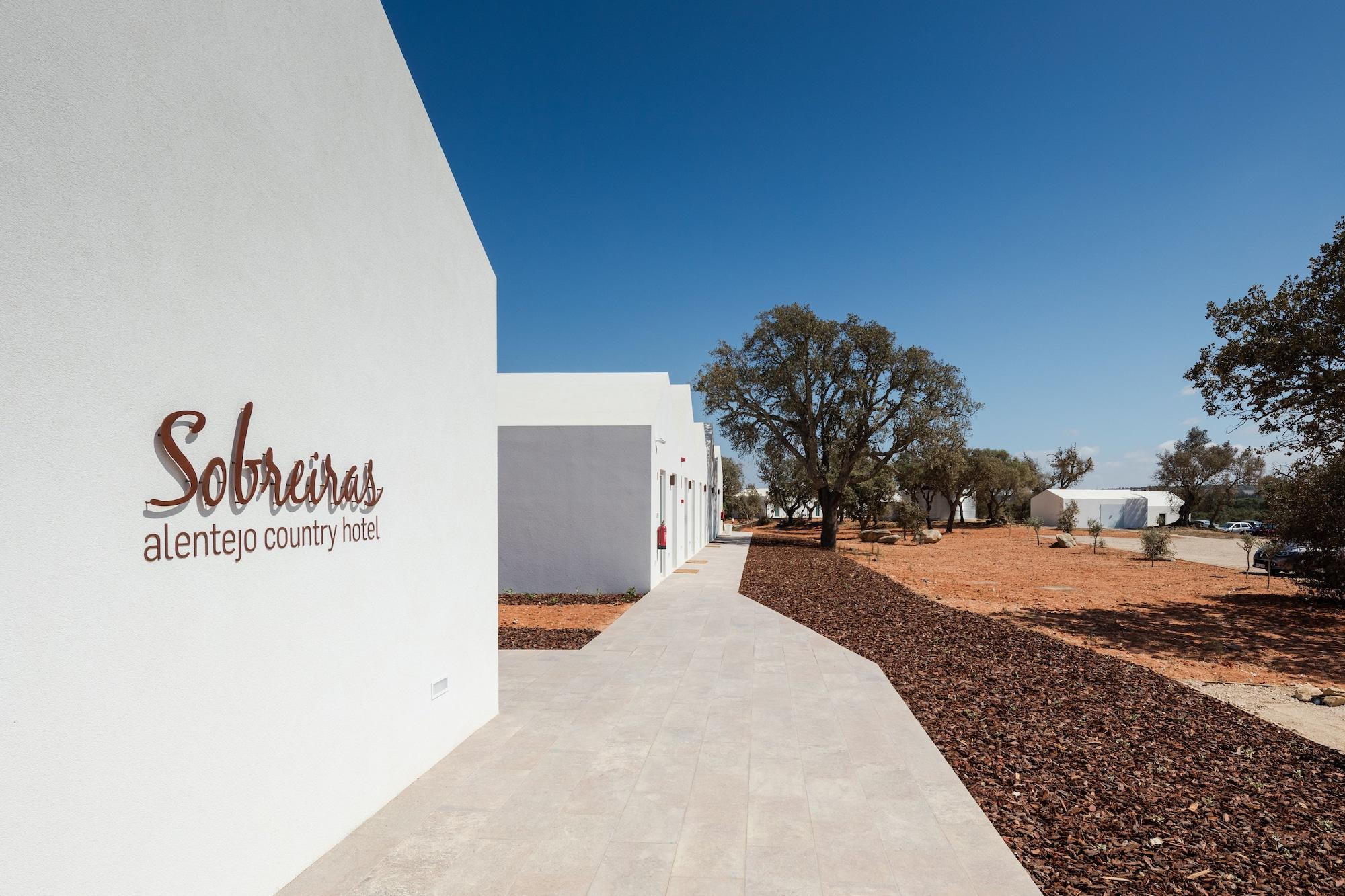 Vista Exterior Sobreiras - Alentejo Country Hotel by Unlock Hotels
