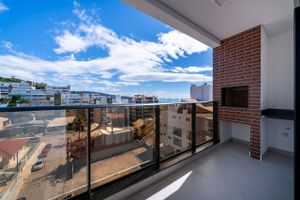 Alquiler Vacacional - 512 - Flat Moderno e Bem Localizado a 120 metros da praia de Bombinhas – Até 4 Pessoas