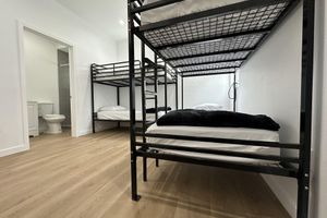 Alojamiento - RoamHub Residences