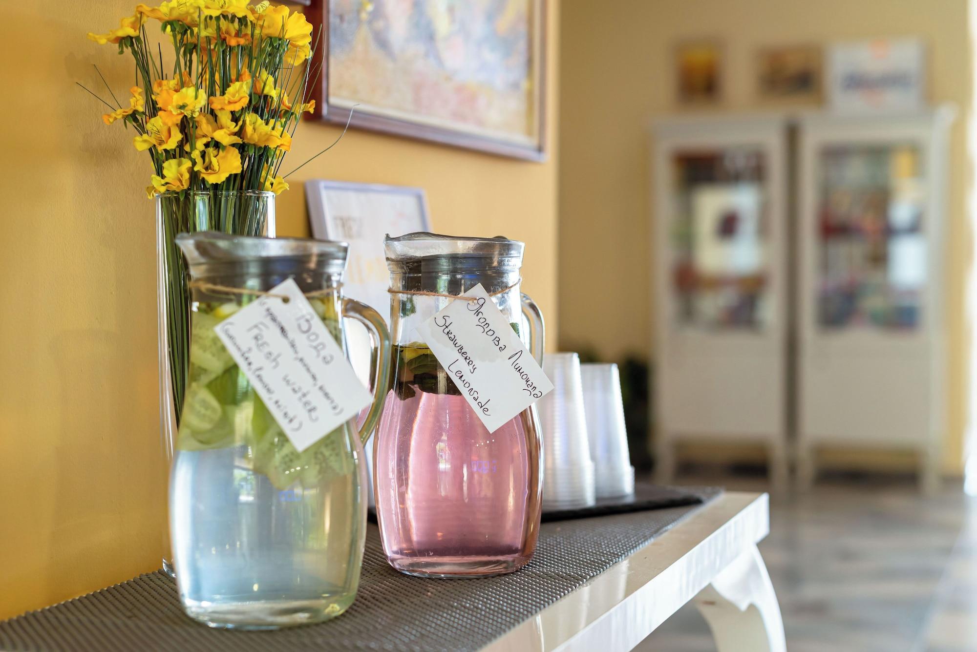 Vista Lobby Aphrodite Beach Hotel