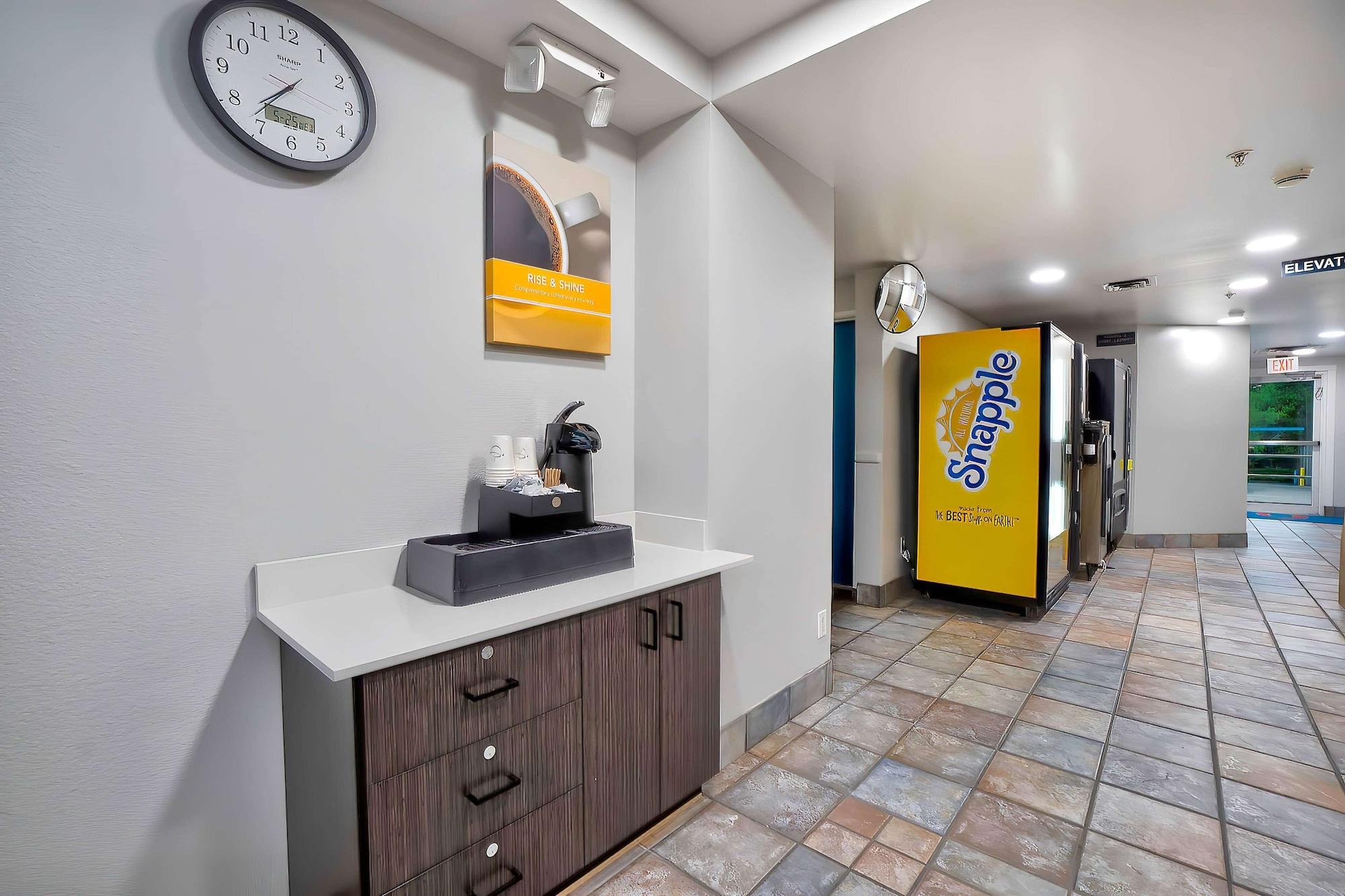 Restaurant Motel 6 Benbrook, TX - Fort Worth